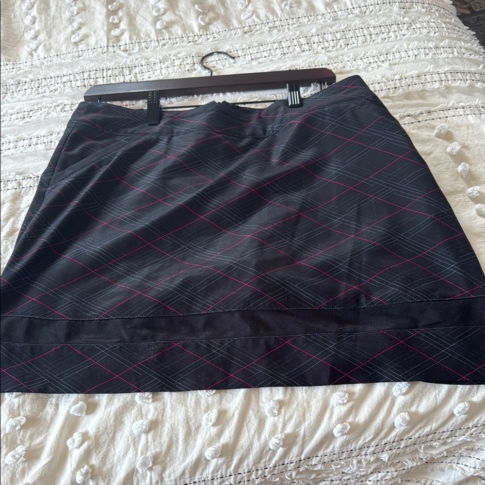 Black and Pink Mini Skort